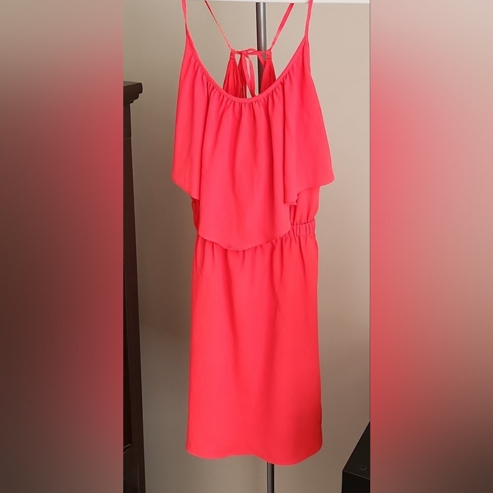 🌺Hot Pink flowy strappy sun dress with pockets